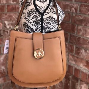 michael kors lillie shoulder bag